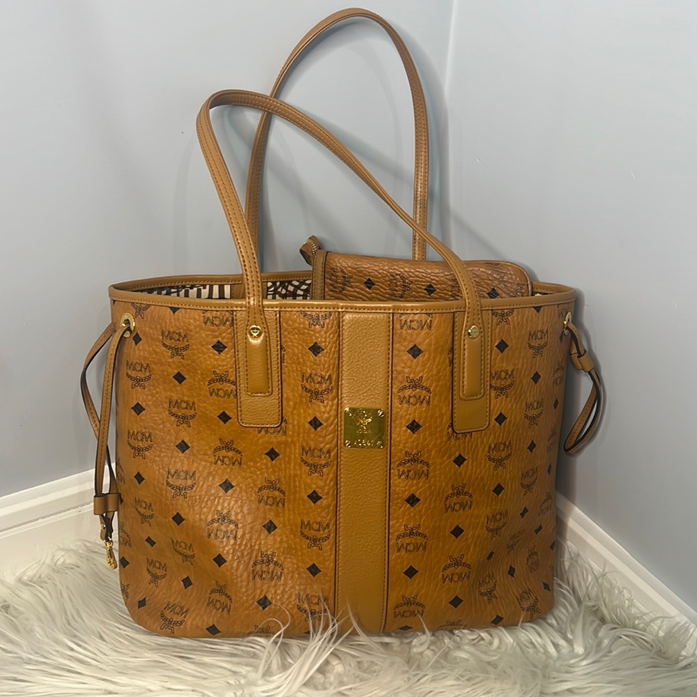 MCM Authentic Liz Reversible Medium Tote- Cognac Brown (Pouch Included)